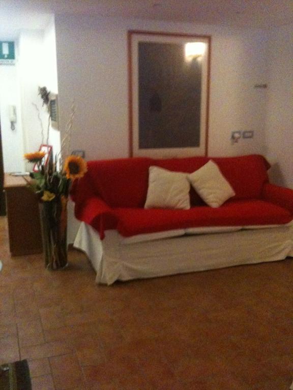 Bed and Breakfast Casa Degli Ubaldi Рим Экстерьер фото