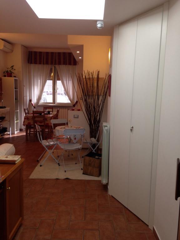 Bed and Breakfast Casa Degli Ubaldi Рим Экстерьер фото